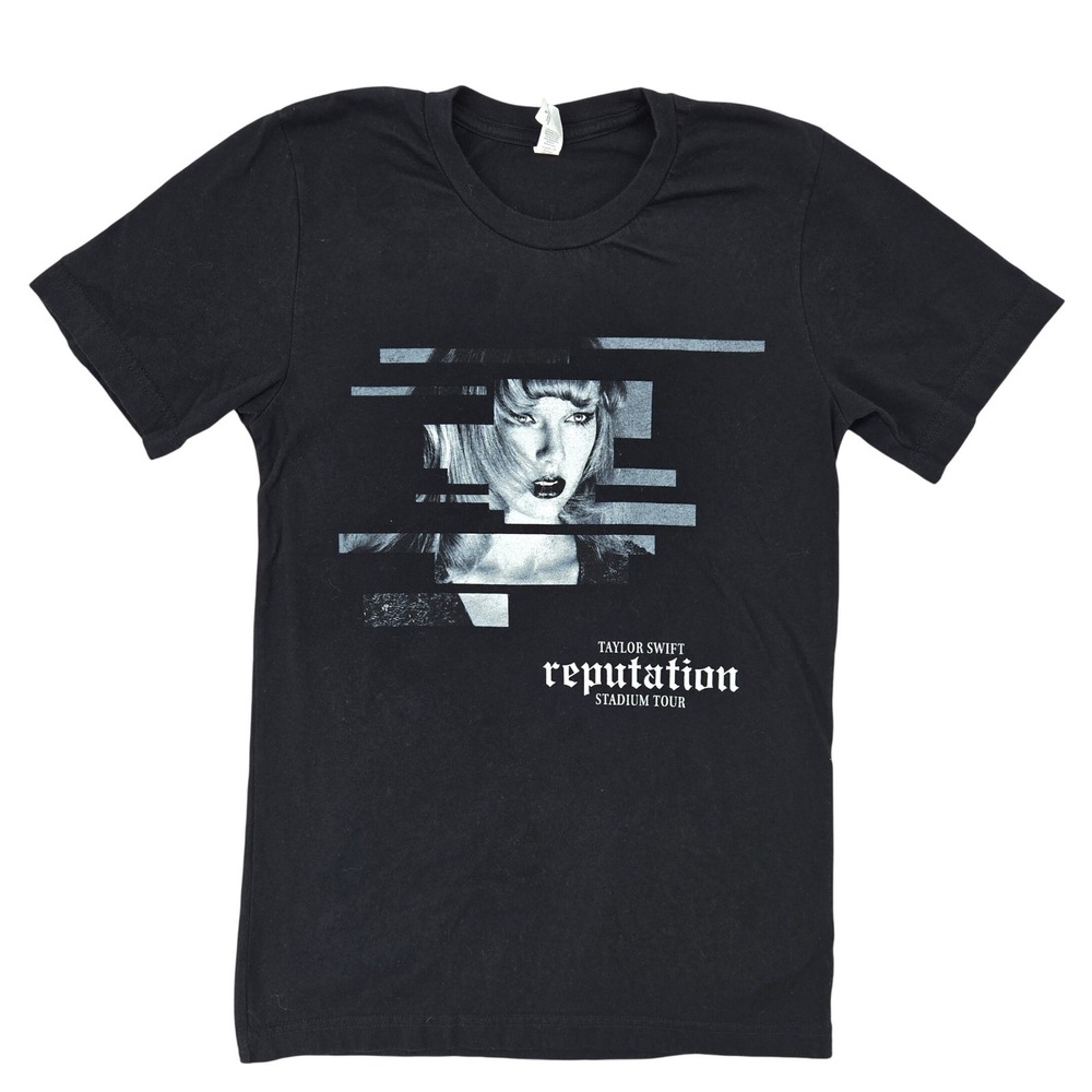 Taylor Swift Small Reputation Stadium Tour T-Shirt Music Merch REP Swiftie